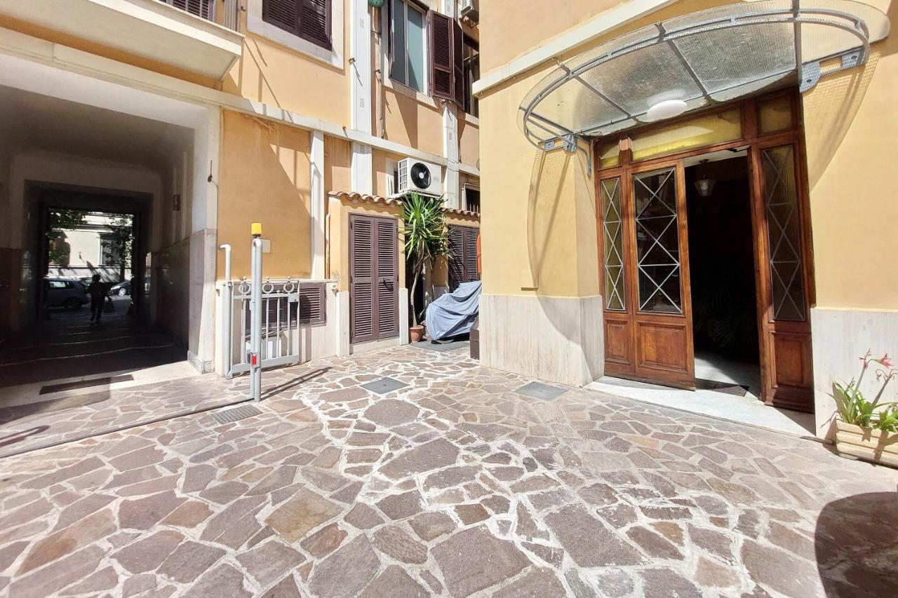 Divine Vatican View Apartment روما المظهر الخارجي الصورة
